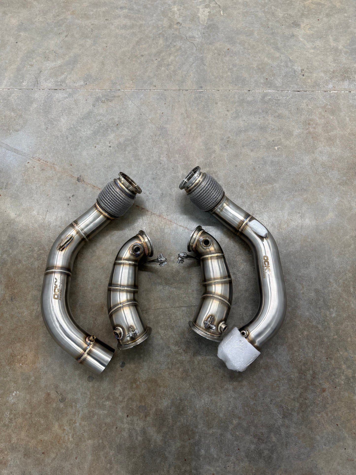 Downpipes S63R 2018 – 2023 BMW M5 & M8 F90 F91 F92 F93 – 10152050, 10152055 & 10152060