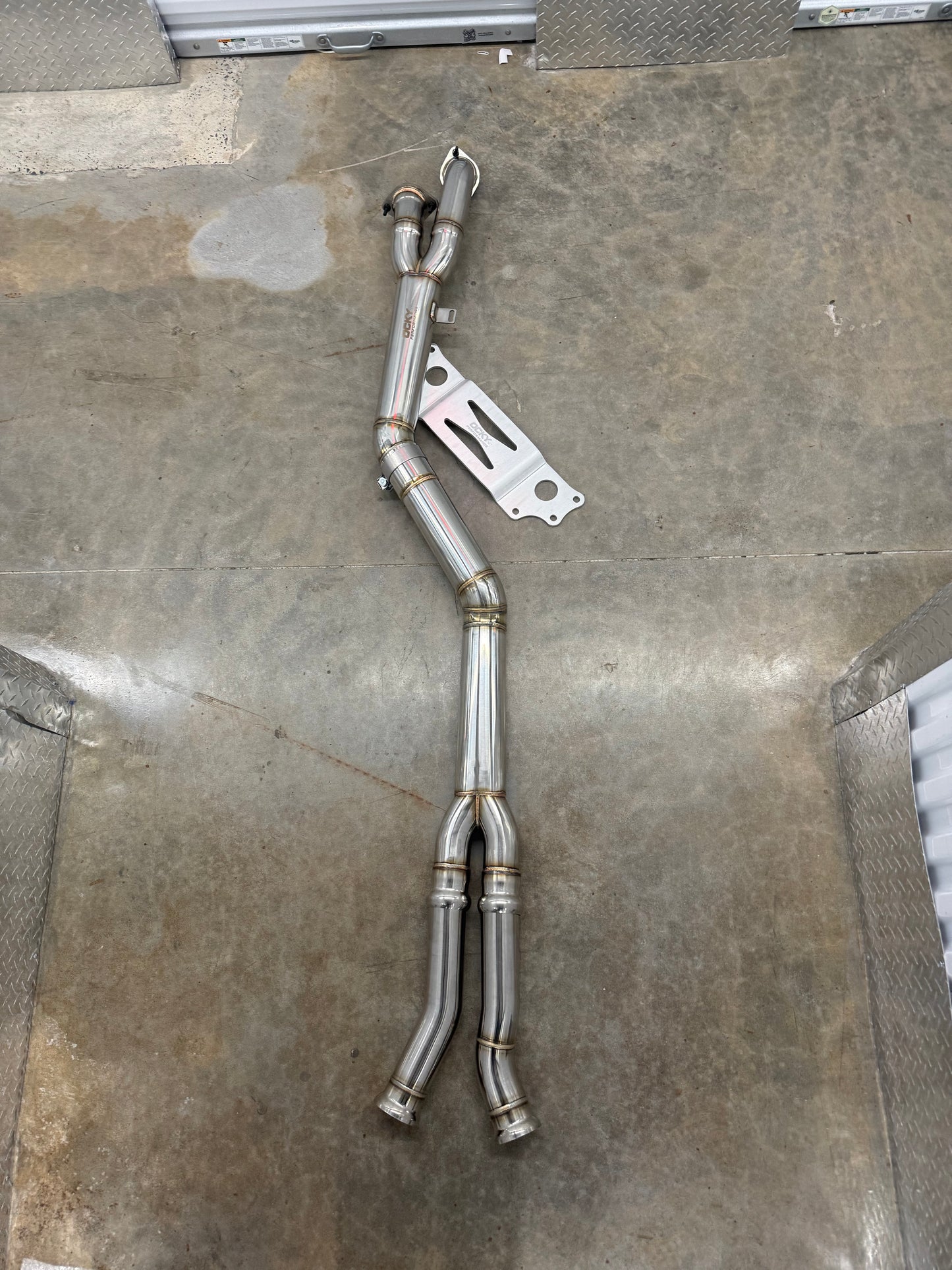 G80 M3 Performance Midpipe (Ocky performance )